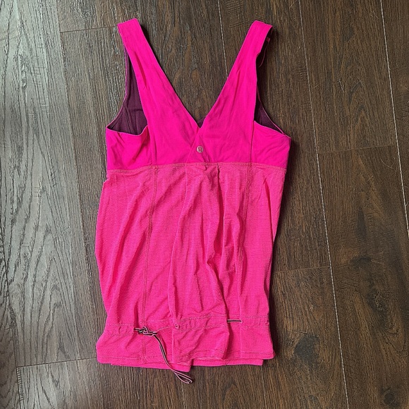Lululemon Hustle & Bustle Tank Heathered Raspberry Glo Light Sz 8 EUC - Picture 4 of 6
